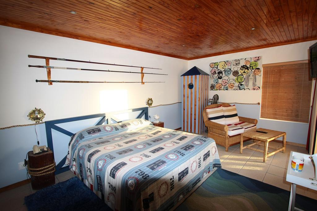 Lagoon Lodge Уолфиш-Бей Номер фото